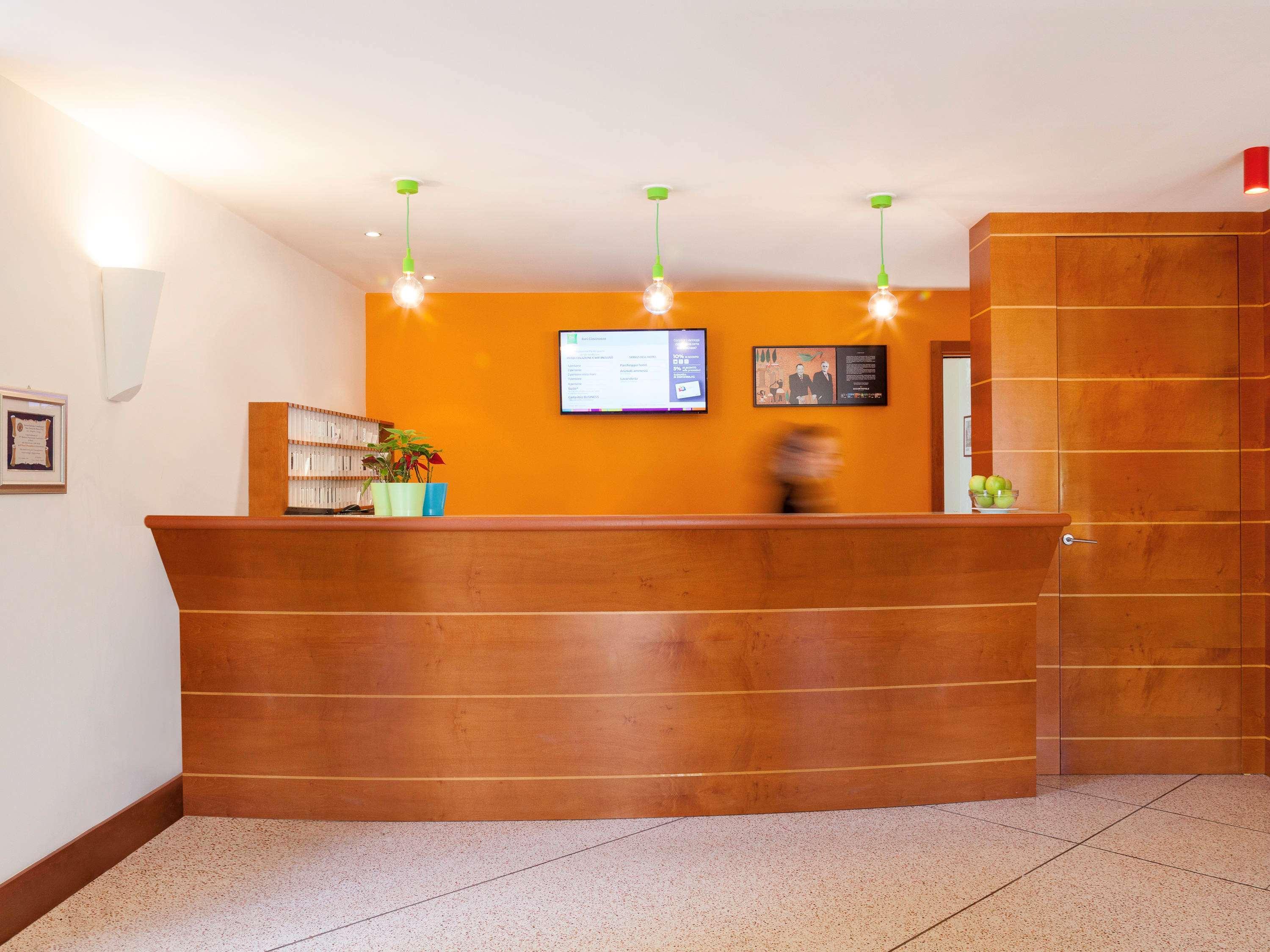 Ibis Styles Bari Giovinazzo Hotell Exteriör bild