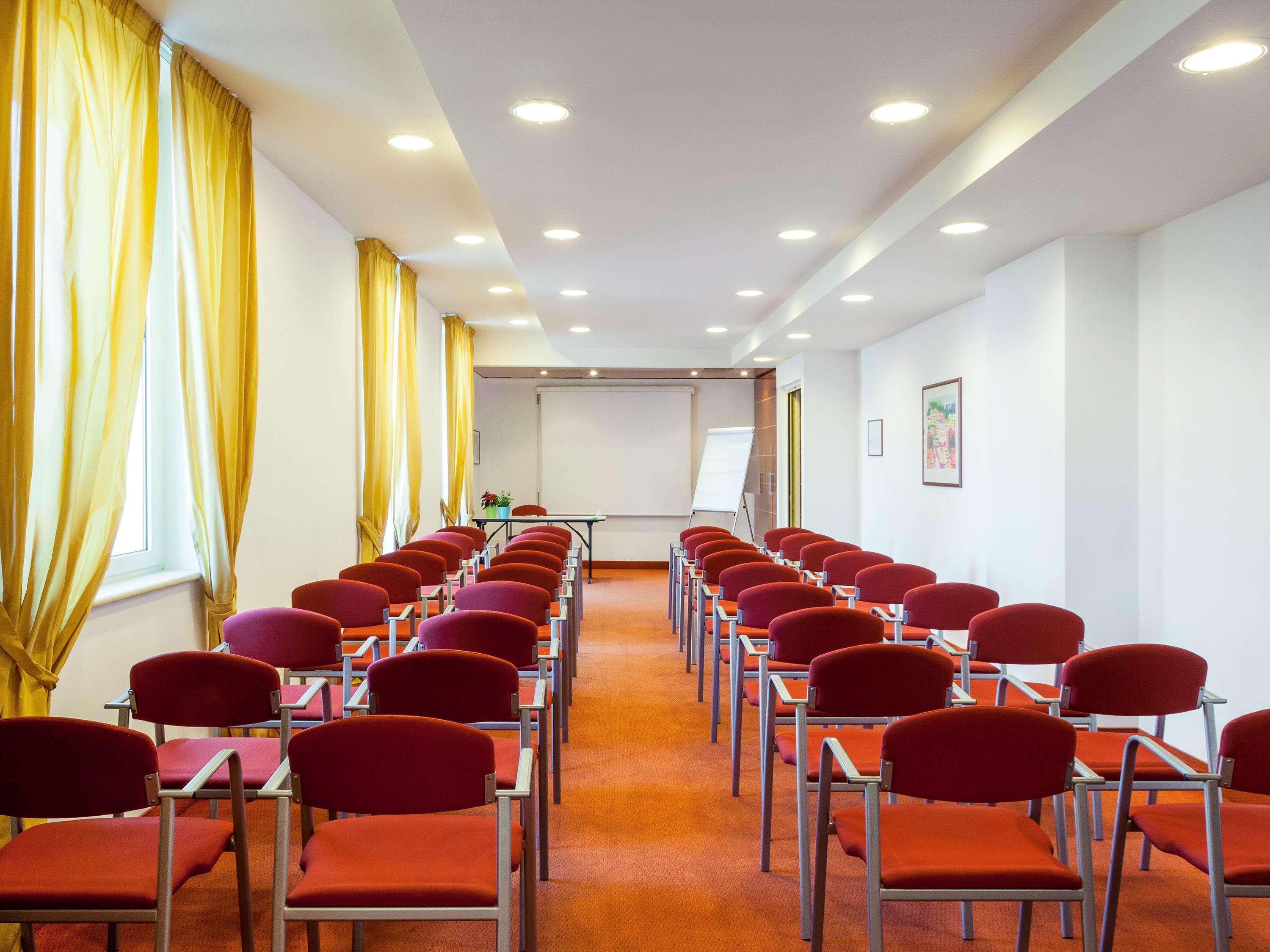 Ibis Styles Bari Giovinazzo Hotell Exteriör bild