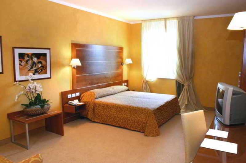 Ibis Styles Bari Giovinazzo Hotell Exteriör bild