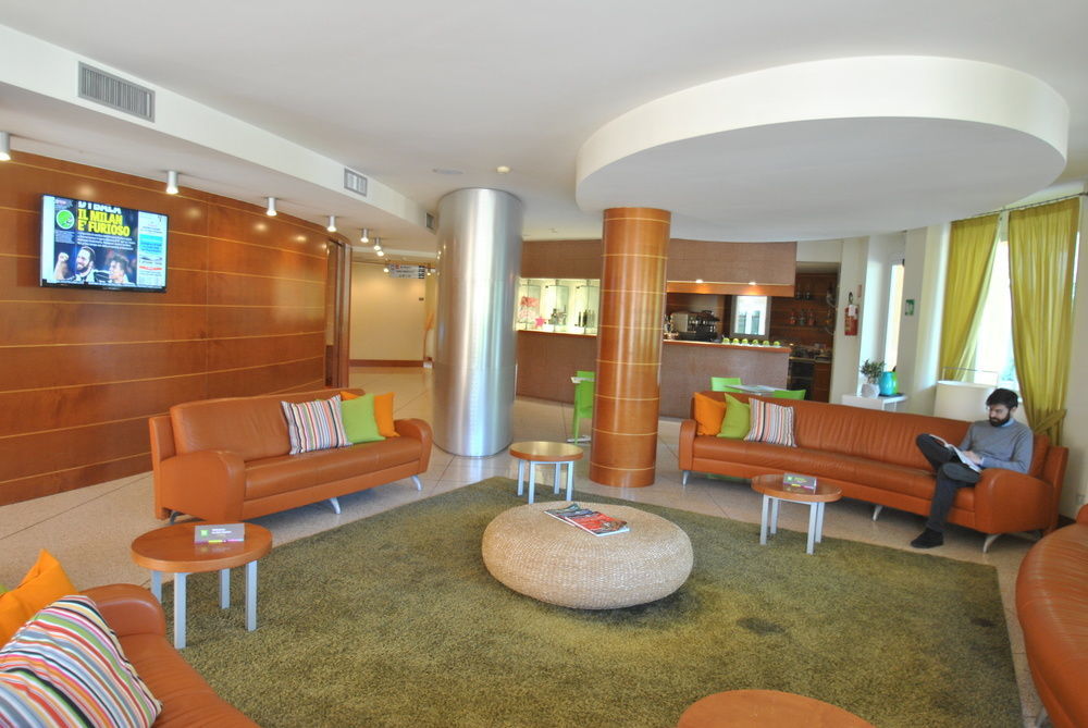 Ibis Styles Bari Giovinazzo Hotell Exteriör bild