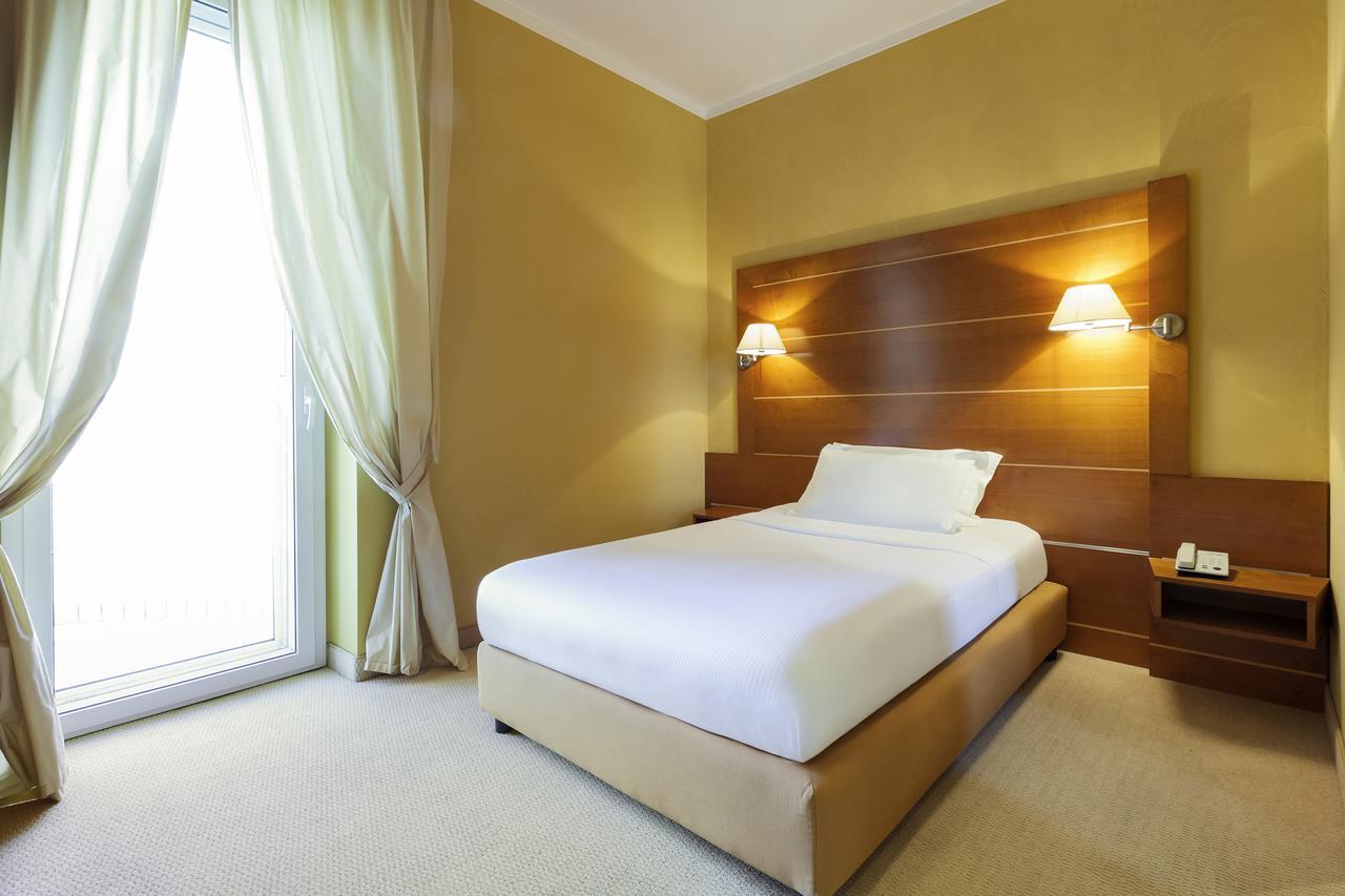 Ibis Styles Bari Giovinazzo Hotell Exteriör bild