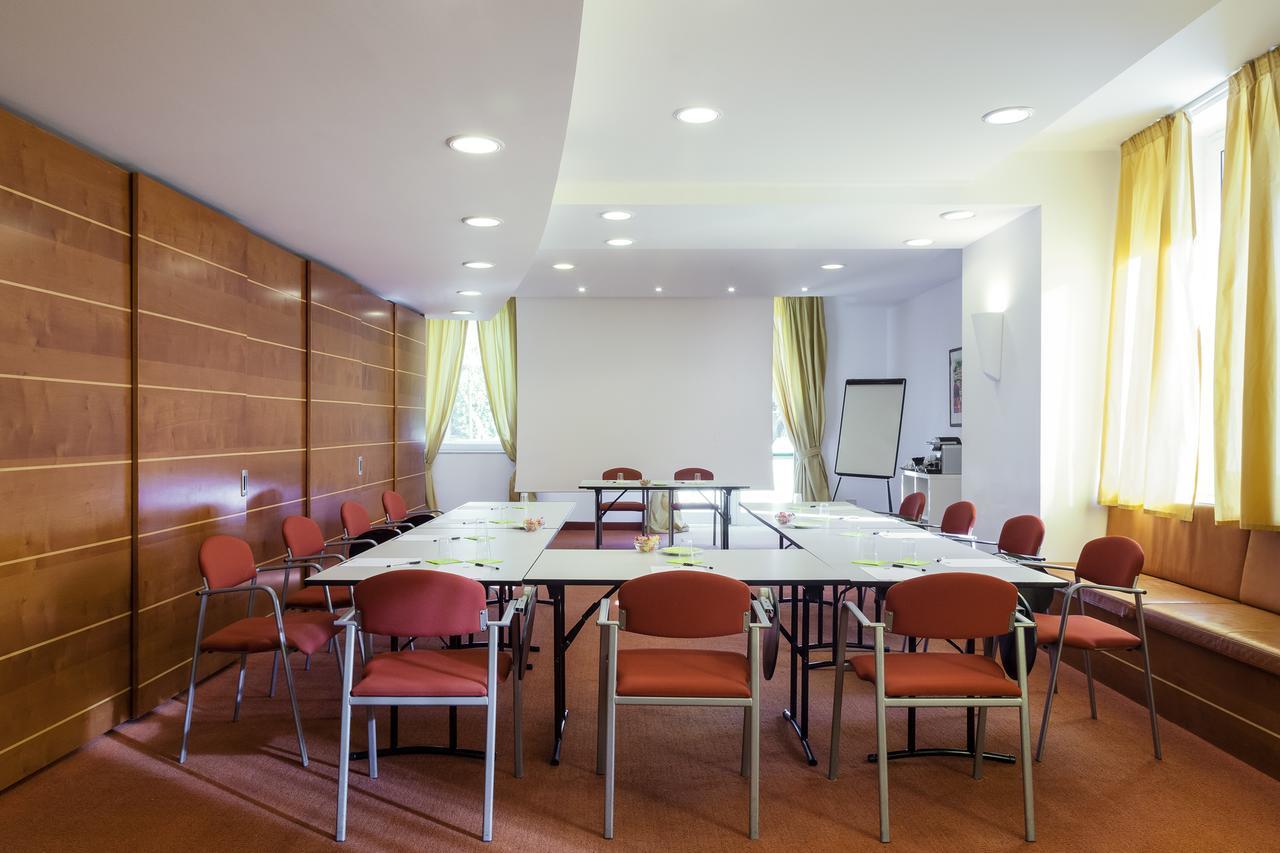 Ibis Styles Bari Giovinazzo Hotell Exteriör bild